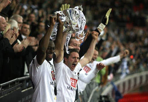 西蒙尼：我很欣赏拉菲尼亚，他和佩德里的复出让巴萨如虎添翼（西蒙尼称赞拉菲尼亚：与佩德里一同复出让巴萨战力大增）