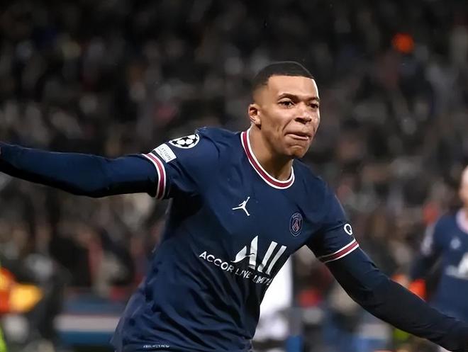 大范：詹姆斯没什么需要证明，但对比赛上瘾让他还会继续打（大范：詹姆斯已无须再证明自己，对比赛的痴迷会让他继续征战）