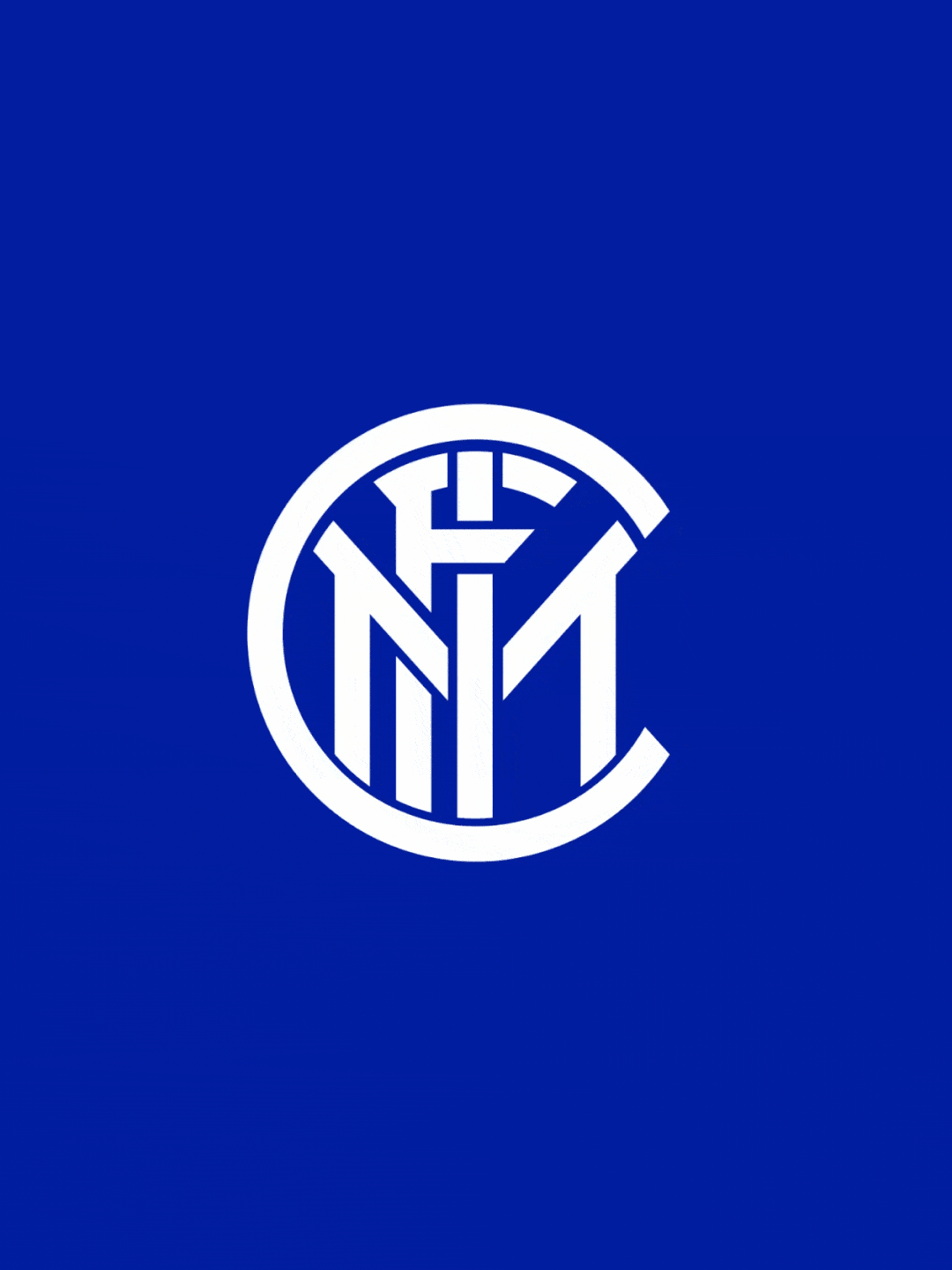 篮球篮网比赛中关键传球帮助球队取胜