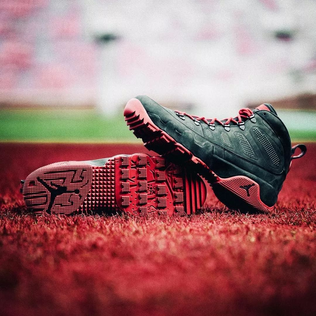 长春女足三停乌日古木拉：严重违约，挑战仲裁，因情感问题干扰球队（长春女足将乌日古木拉三停：涉严重违约、反击仲裁、情感风波干扰球队）